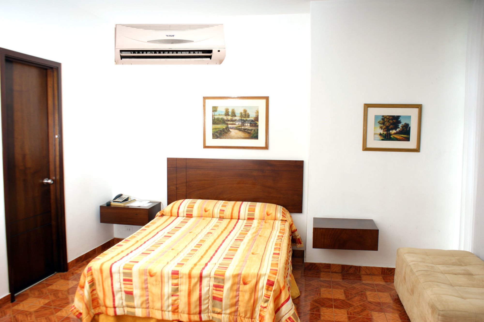 Hotel Royal Plaza Cali Luaran gambar