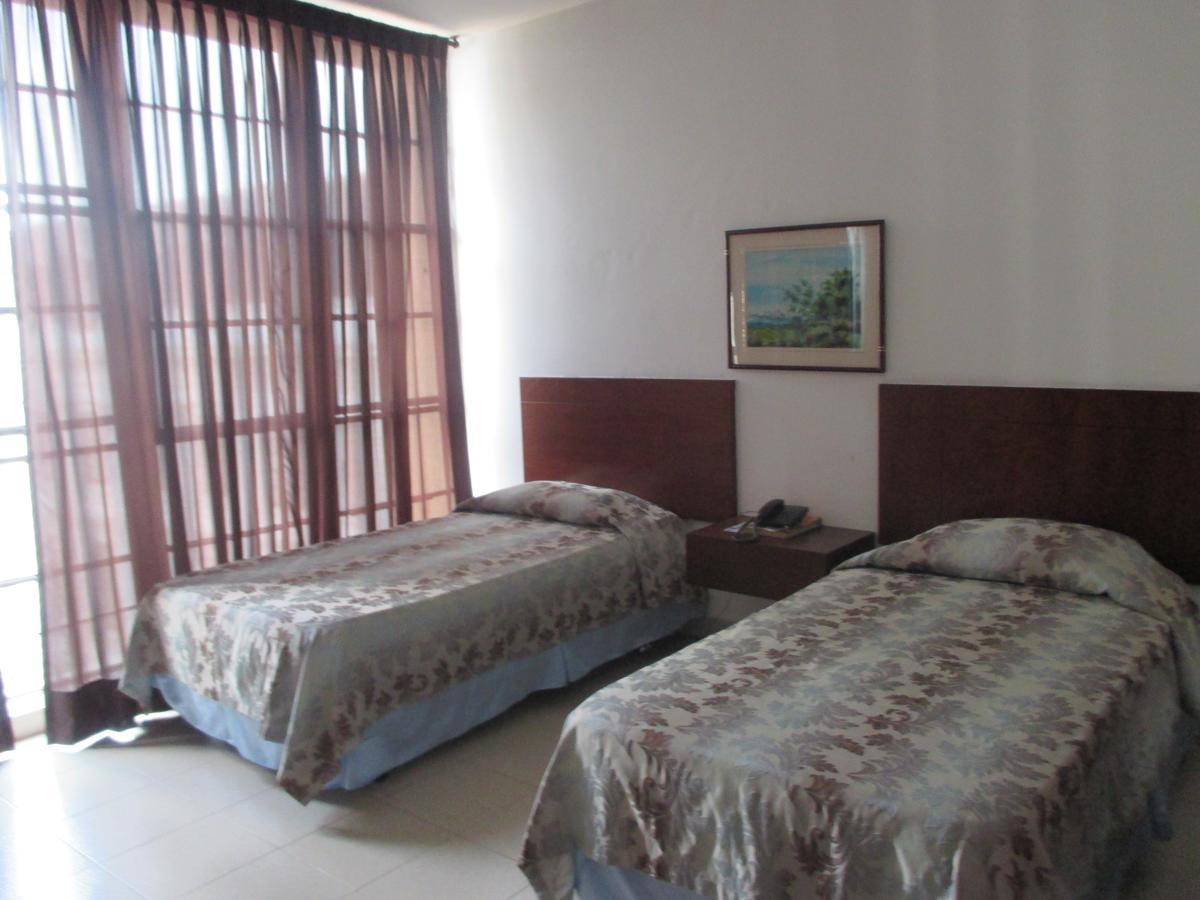 Hotel Royal Plaza Cali Luaran gambar