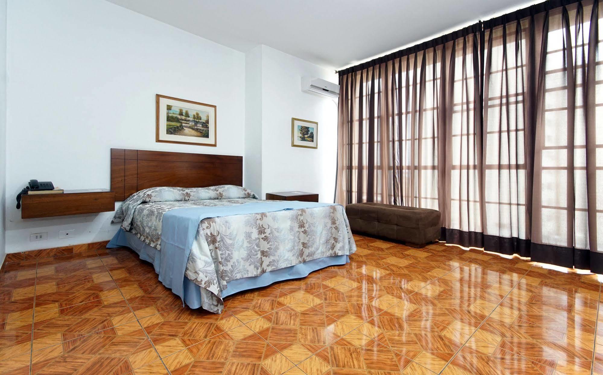 Hotel Royal Plaza Cali Luaran gambar