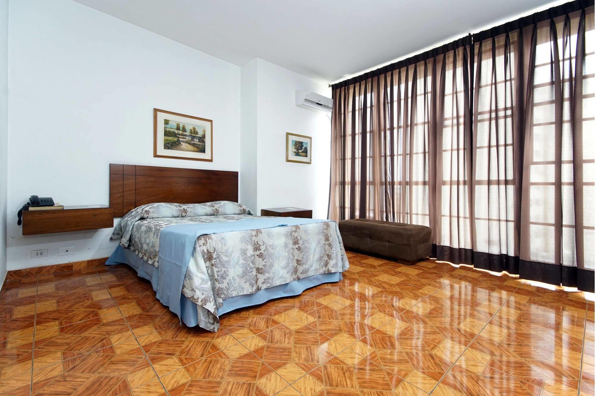 Hotel Royal Plaza Cali Luaran gambar